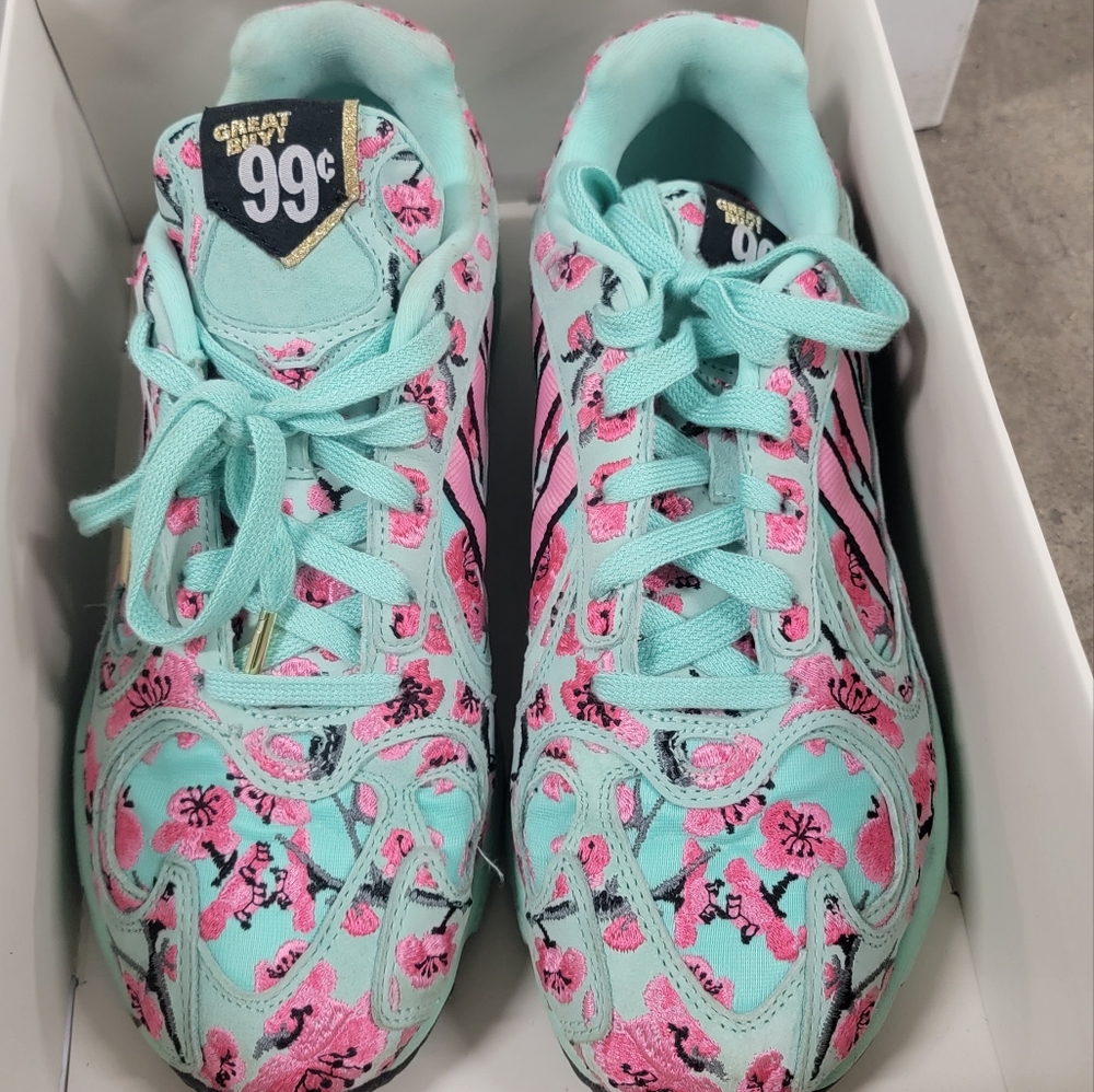 ARIZONA × ADIDAS YUNG-1 LIMITED EDITION